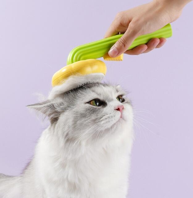 Sunflower Pet Grooming Comb for Smooth Fur and Relaxing Massage